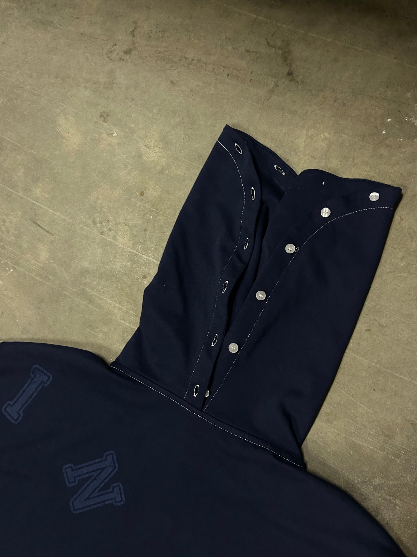 bttn_hoodie_1_VAB