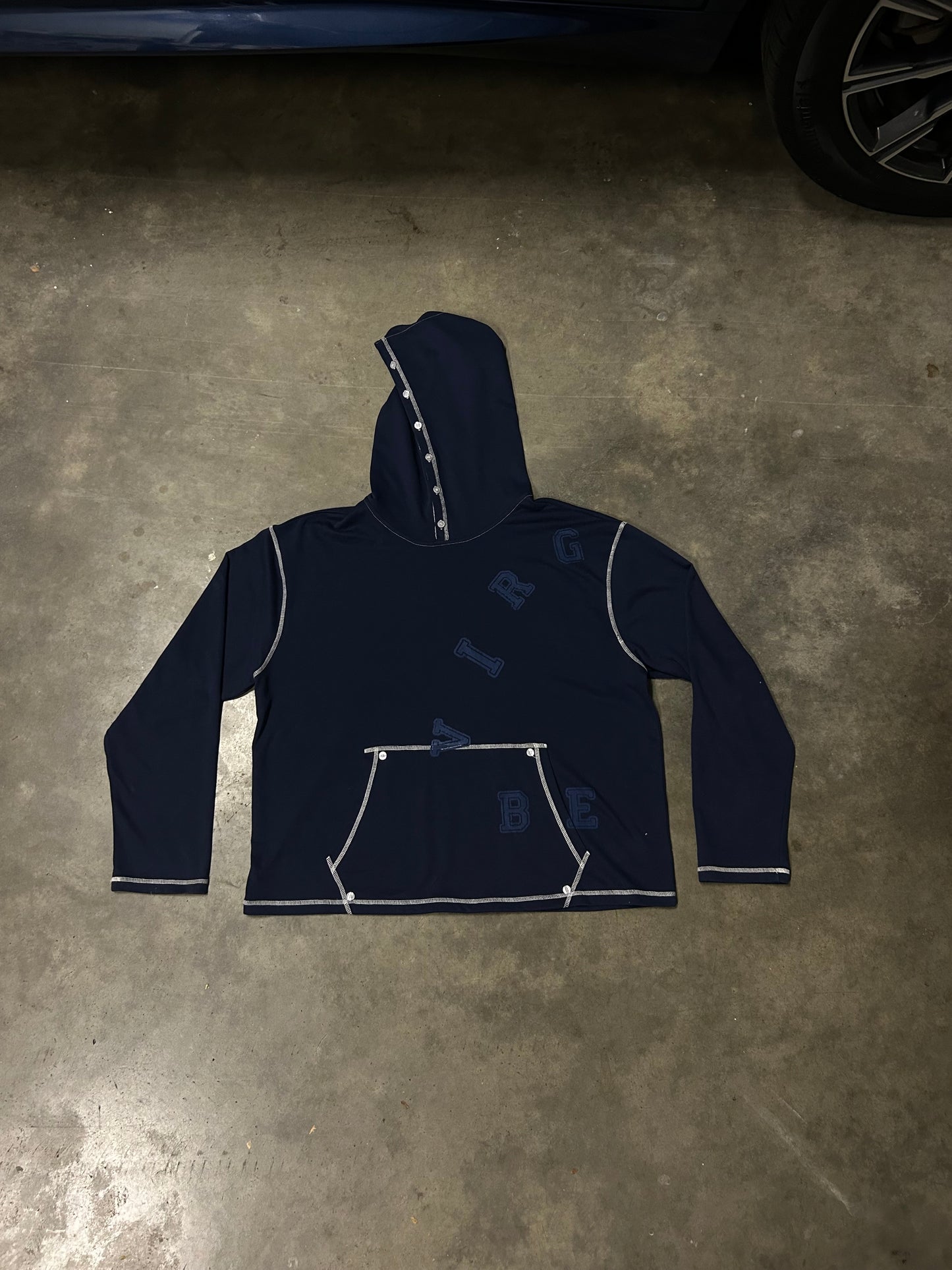 bttn_hoodie_1_VAB