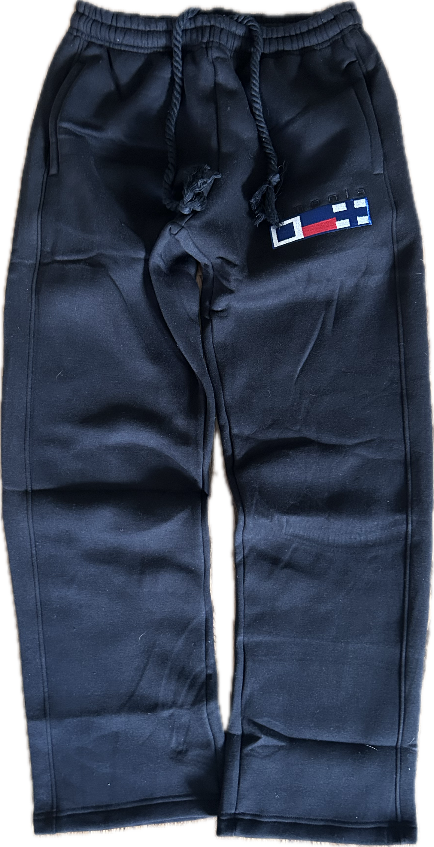 Flag sweats black